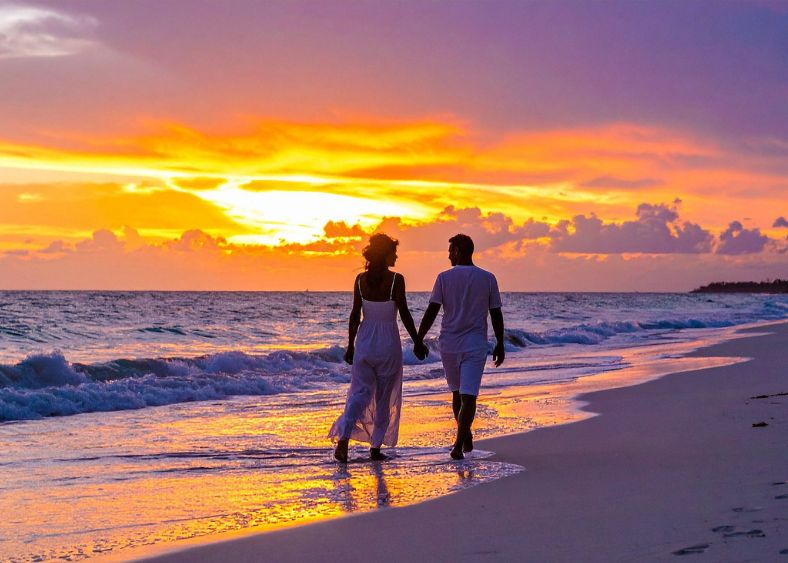 Beach Sunset Date