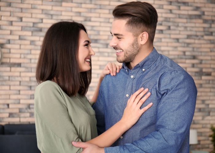 How to Stop Being Clingy in a Relationship and Feel More Secure