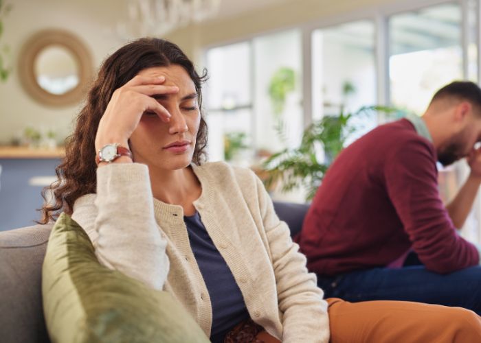 10 Signs of a Toxic Relationship (Before It's Too Late)