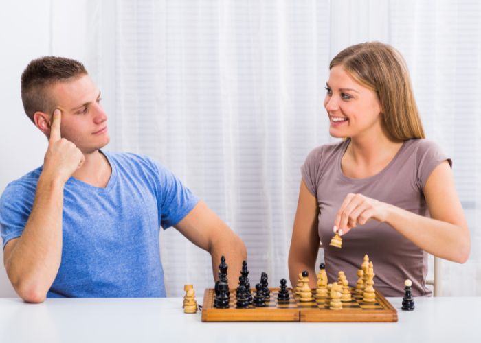 Playing Chess With Your Girlfriend Can Make Your Relationship Stronger