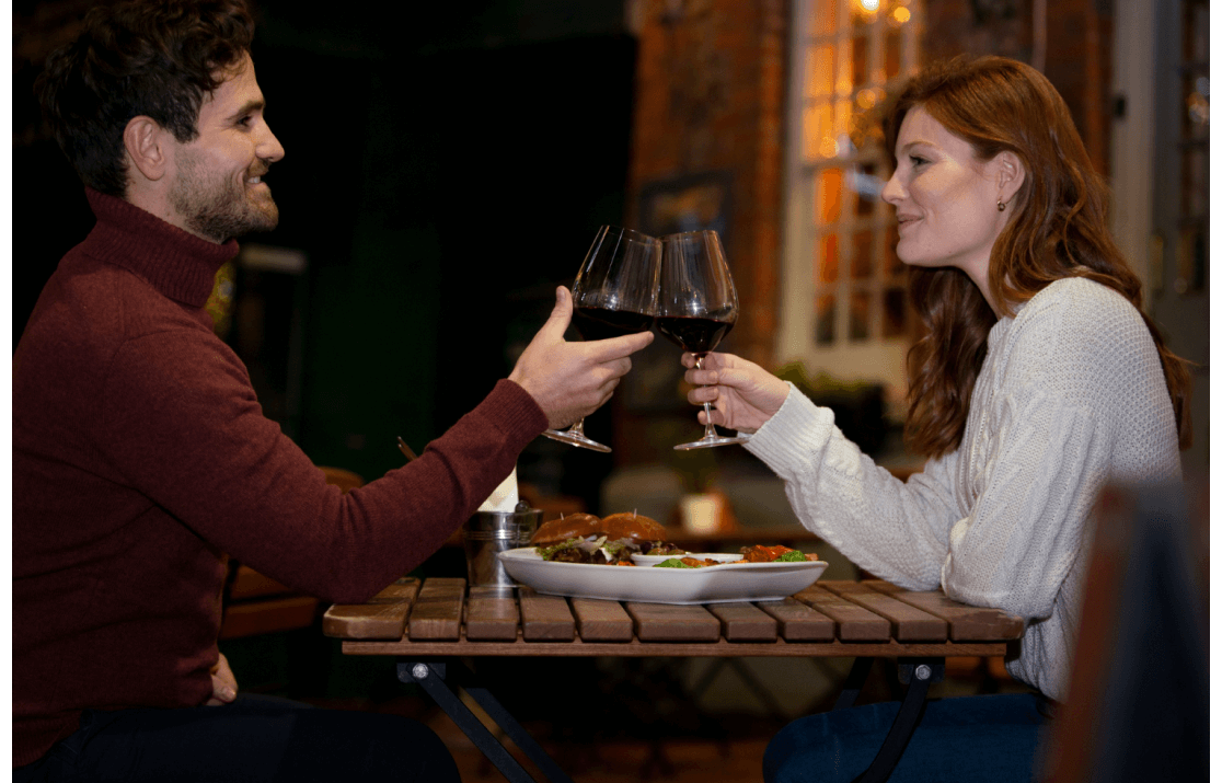 6 Ways to Create the Perfect Romantic Wine Tasting Experience