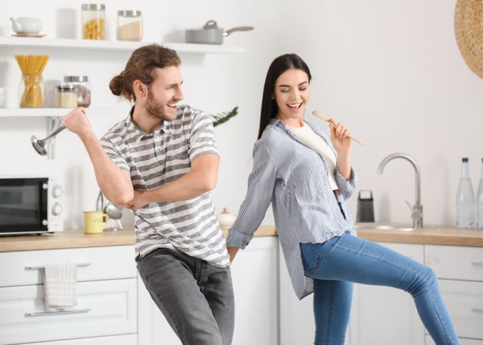 5-Minute Snacks to Make at Home With a Side of Dancing