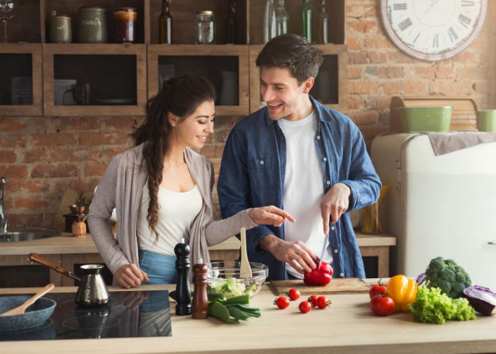 10-Minute Meal Recipes for Couples Who Work 9 to 5