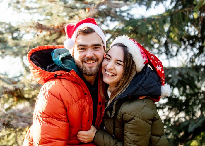 10 Romantic Christmas Destinations That Bring Couples Closer