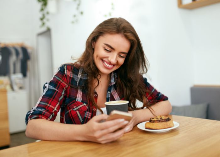 How to Find a Single Man Online If You Want Something Serious