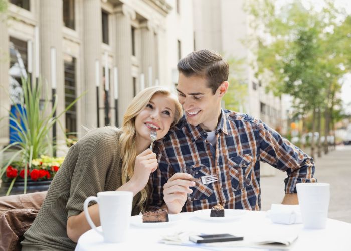 Love vs Dating: Why the Modern Heart Is Caught Between the Swipe and the Soul