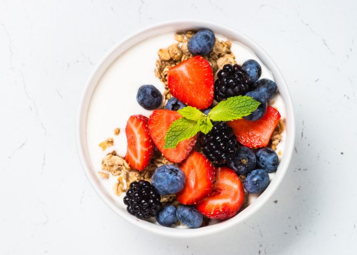Greek Yogurt Berry Bowl