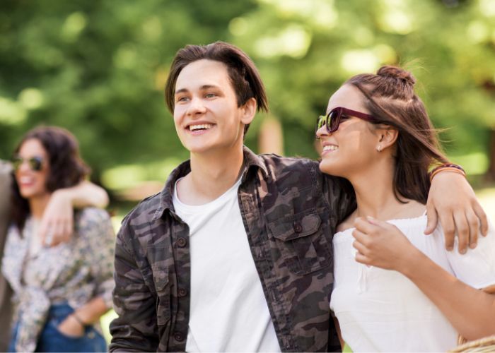 Relationship Boundaries With Friends That Keep Love and Trust Strong