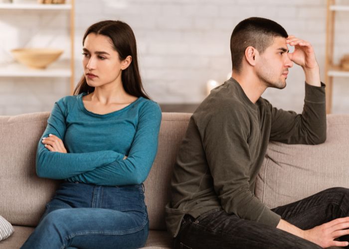 8 Common Relationship Problems That Are Easier to Fix Early