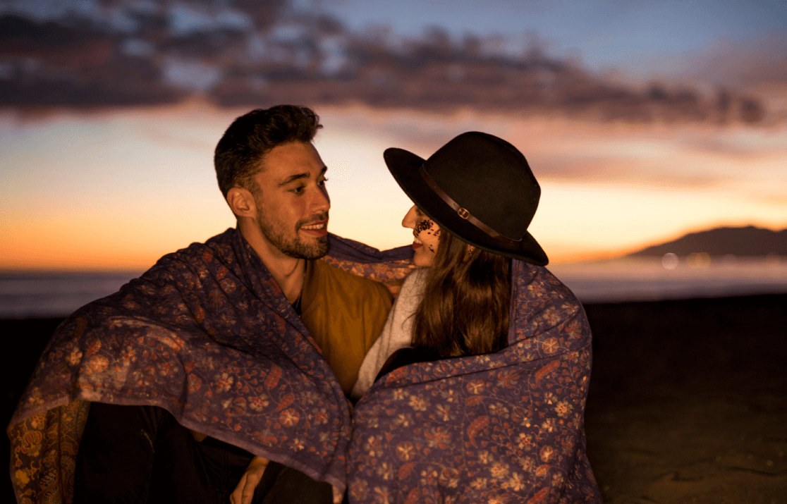 5 Romantic Sunset Date Ideas That Will Sweep Your Partner Off Their Feet!